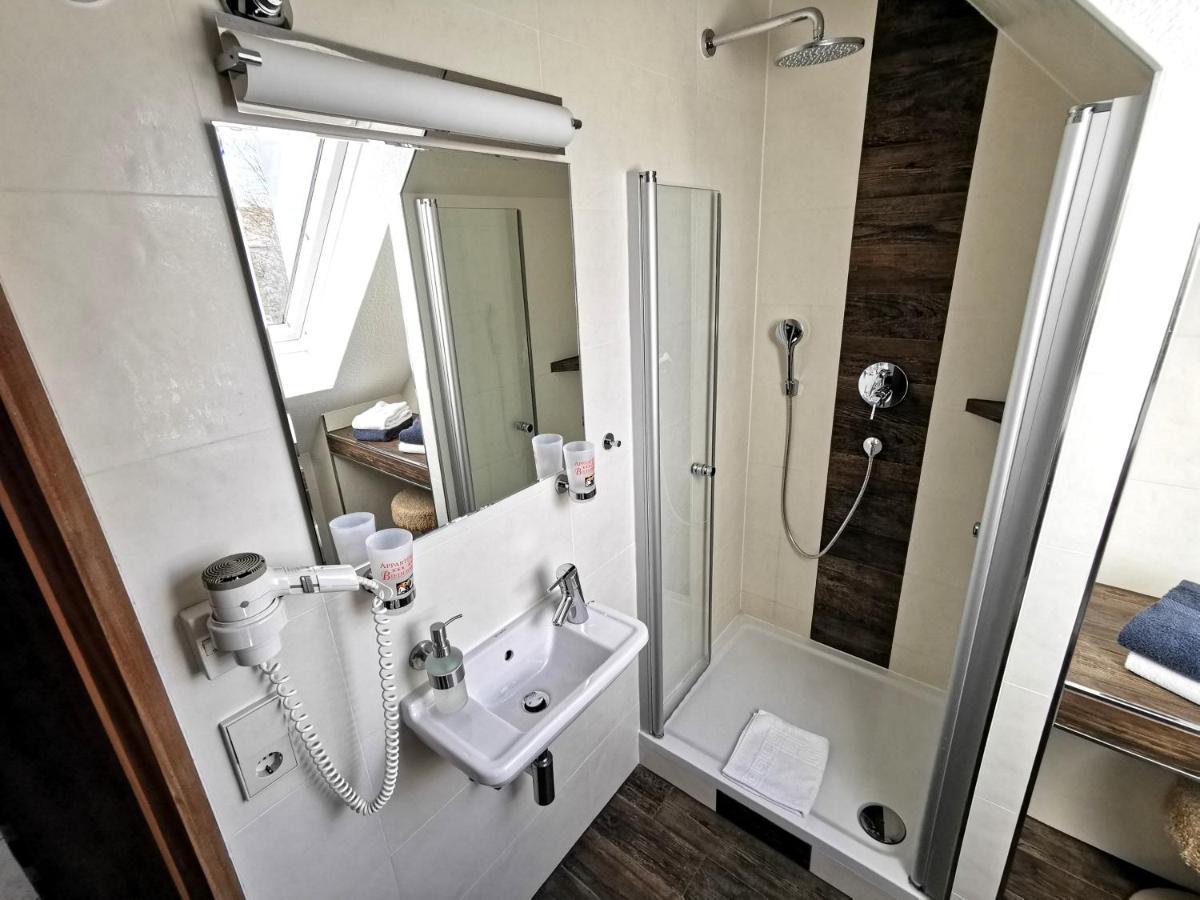באד קרוצינגן Appartements Biedermeier מראה חיצוני תמונה