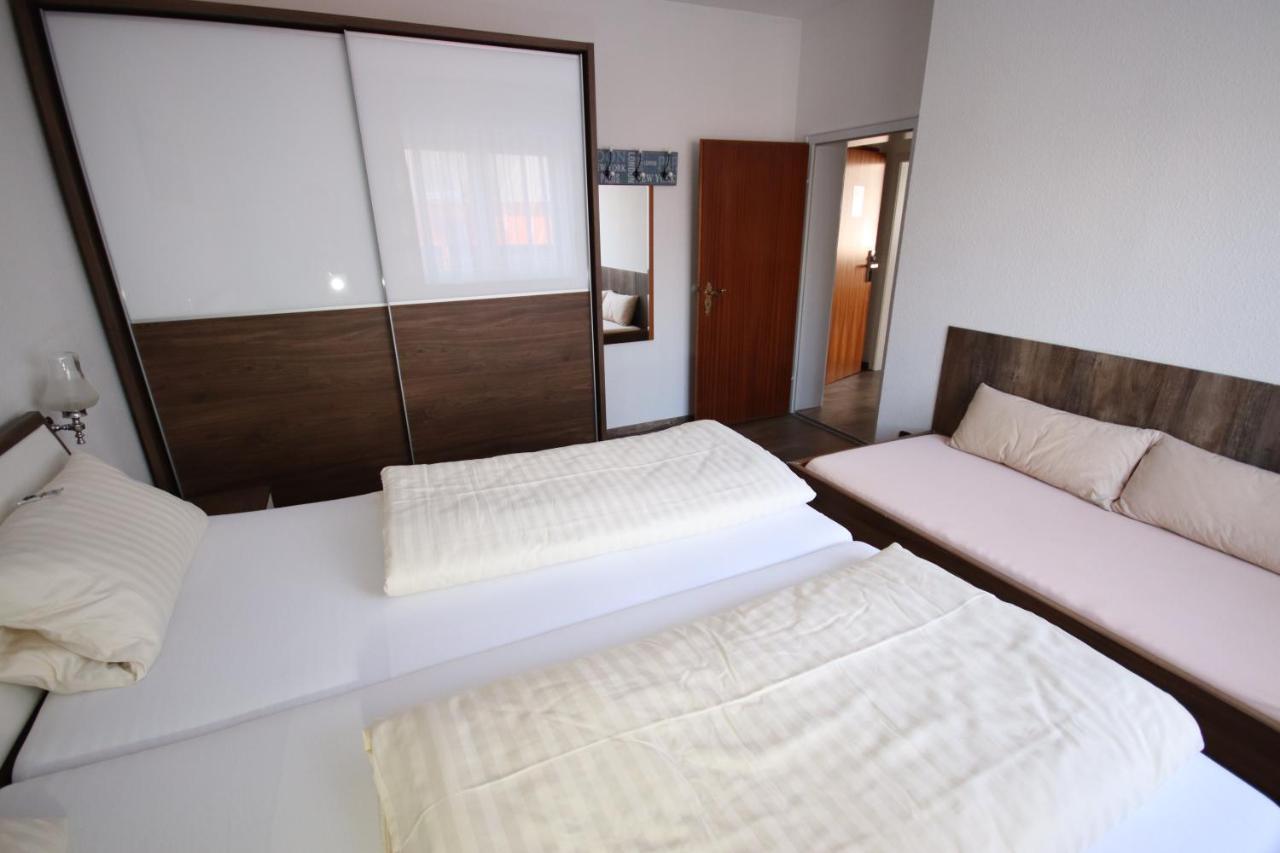 באד קרוצינגן Appartements Biedermeier מראה חיצוני תמונה